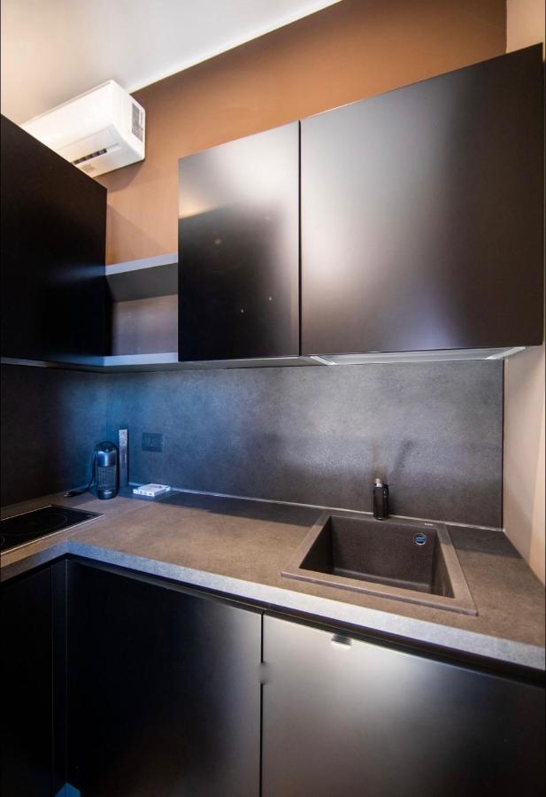 New Amazing Mono Located In Moscova District From Moscova Suites Apartments Group Milano Eksteriør billede